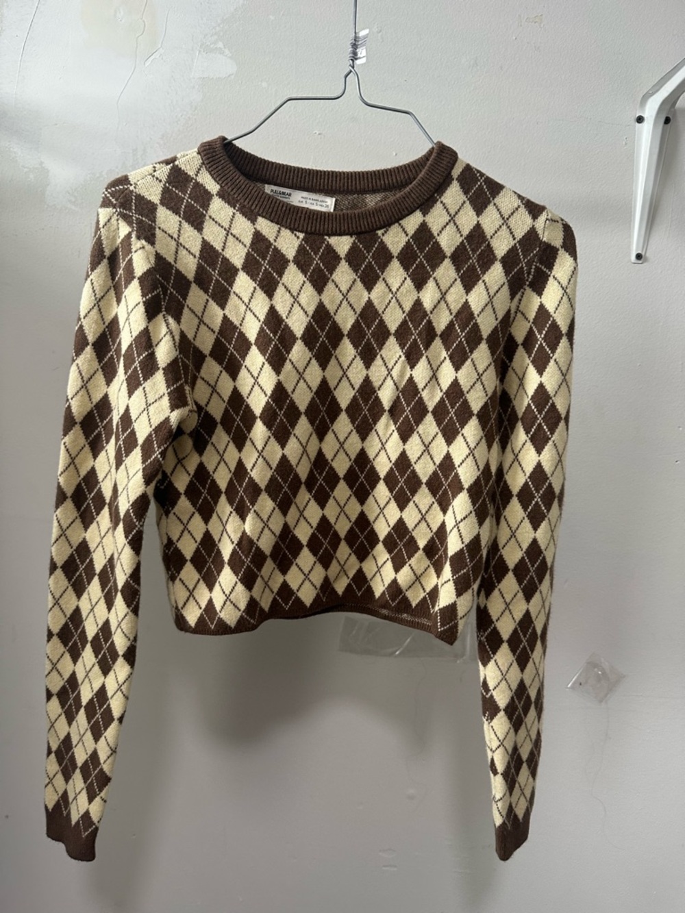 Pull&Bear Brown and Cream Argyle Crewneck Sweater